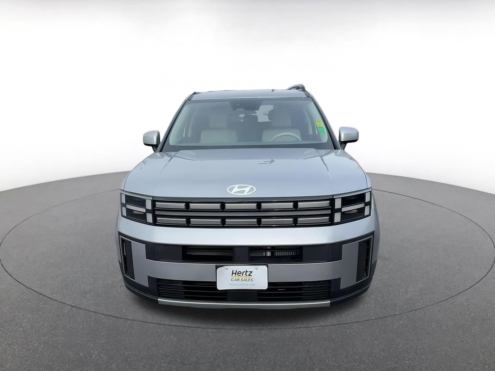 Used 2025 Hyundai Santa Fe SEL image 4