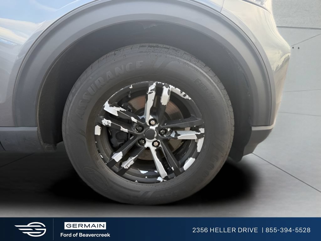 Used 2023 Ford Explorer XLT RWD image 26
