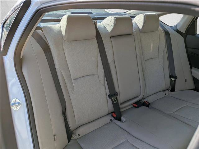 Used 2024 Honda Accord EX image 17