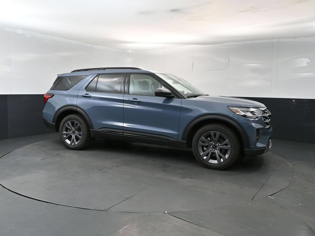 New 2026 Ford Explorer Active w/ Active Comfort Package AWD/4WD image 7