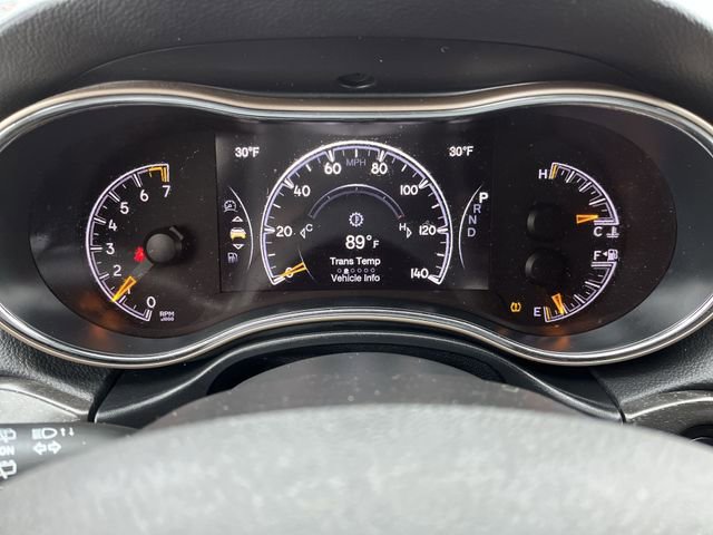 Used 2016 Jeep Grand Cherokee Laredo image 12