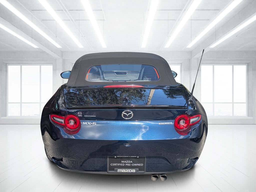 Certified 2025 MAZDA MX-5 Miata Club w/ Interior Package RWD image 3