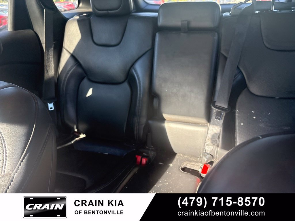 Used 2021 Jeep Cherokee Latitude Lux w/ Comfort/Convenience Group AWD/4WD image 17