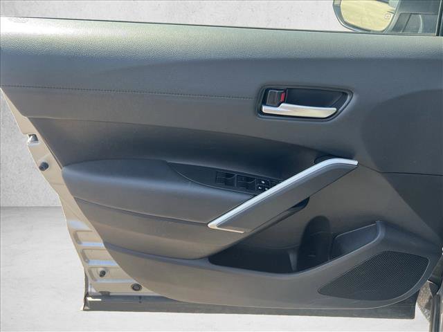 Certified 2025 Toyota Corolla Cross XLE image 11