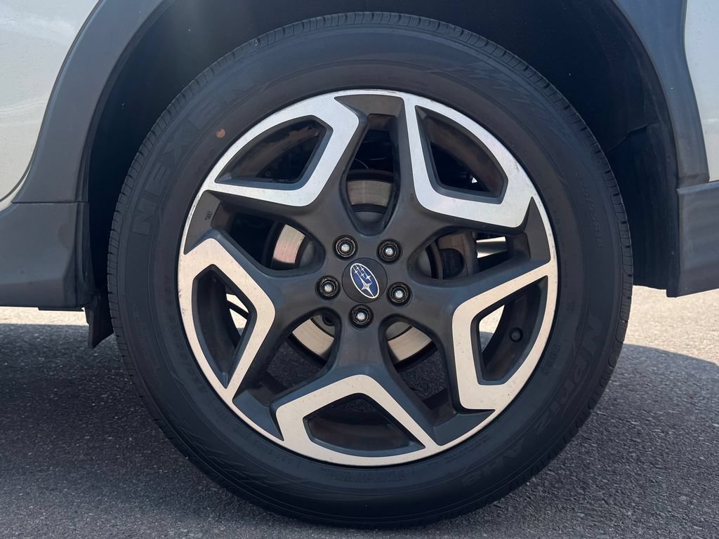 Used 2019 Subaru Crosstrek 2.0i Limited w/ Moonroof Package AWD/4WD image 12