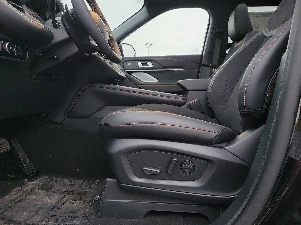 New 2026 Ford Explorer Tremor w/ Tremor Ultimate Package image 17