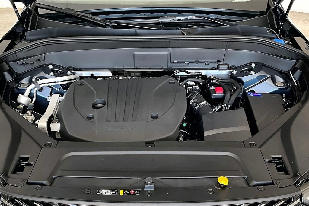 New 2026 Volvo XC90 B5 Plus AWD/4WD image 33