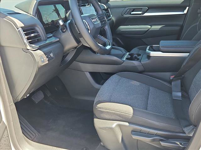 Certified 2026 GMC Terrain Elevation w/ LPO, Floor Liner Package AWD/4WD image 22