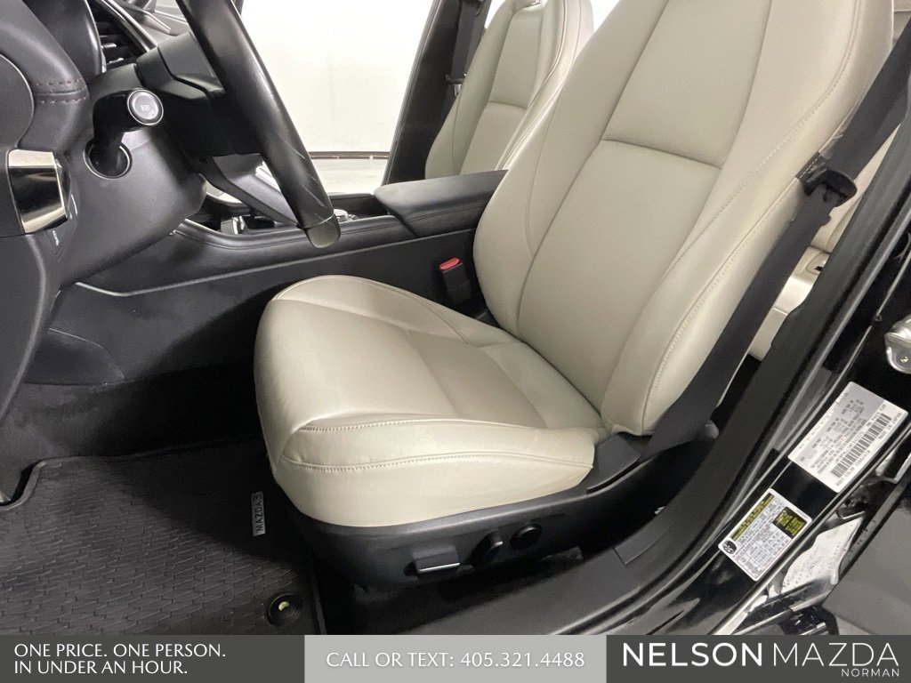 Used 2021 MAZDA MAZDA3 s image 24