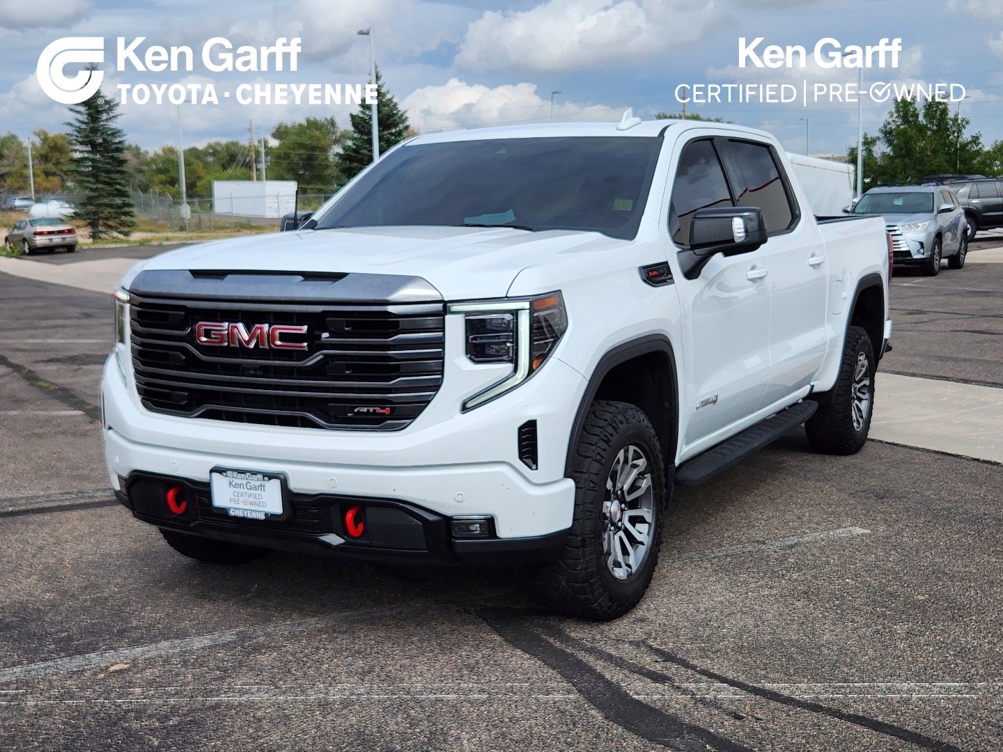 Used 2022 GMC Sierra 1500 AT4 w/ AT4 Premium Package AWD/4WD image 1