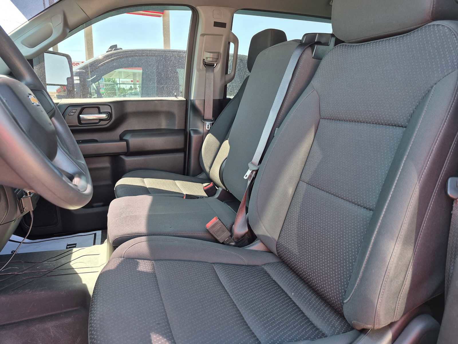 Used 2024 Chevrolet Silverado 2500 Custom image 9