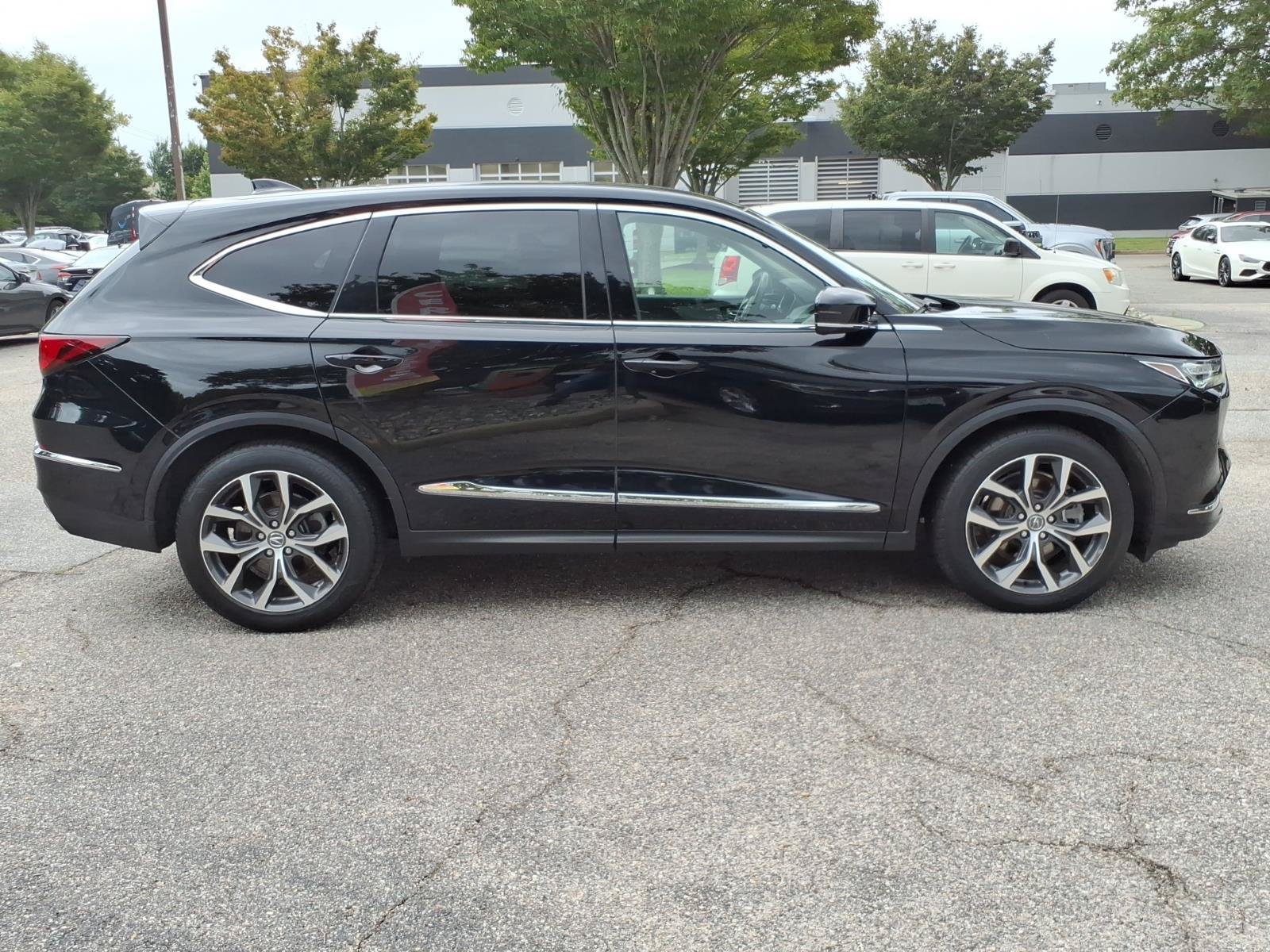 Used 2023 Acura MDX w/ Technology Package AWD/4WD image 7
