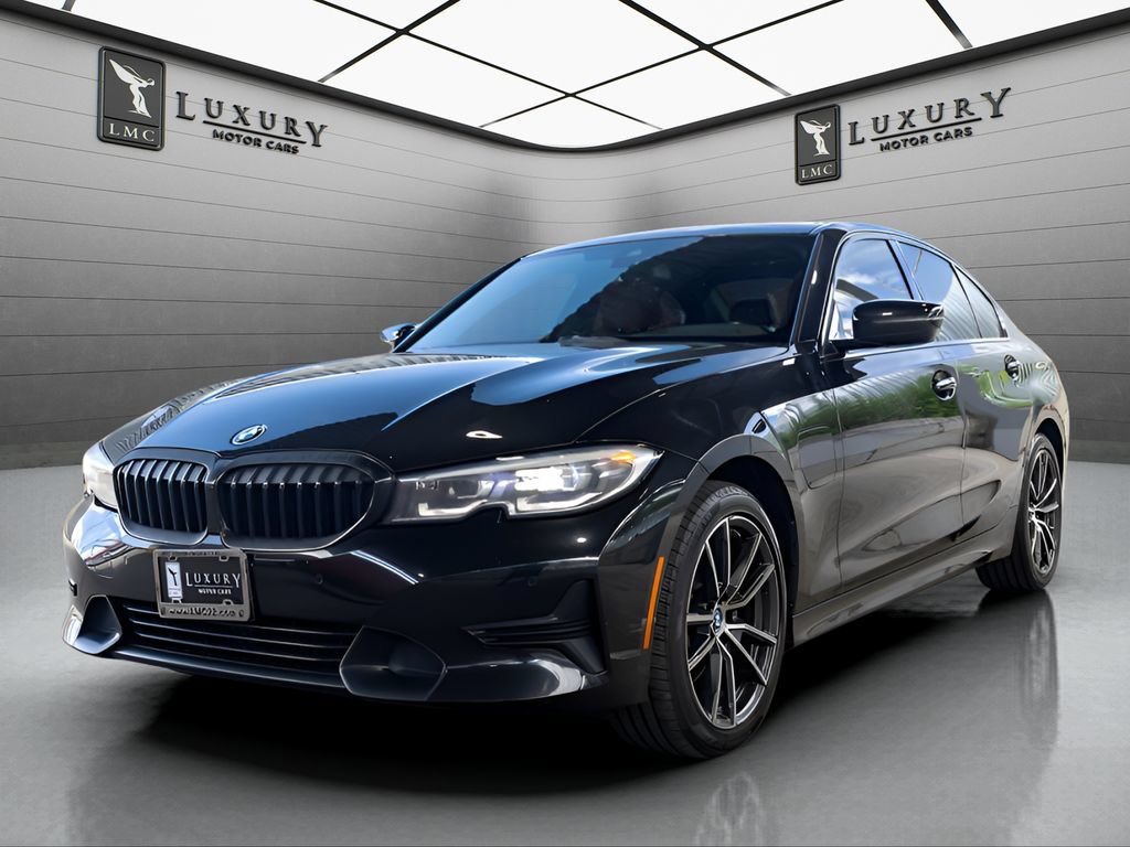 Used 2022 BMW 330e xDrive w/ Premium Package AWD/4WD image 4