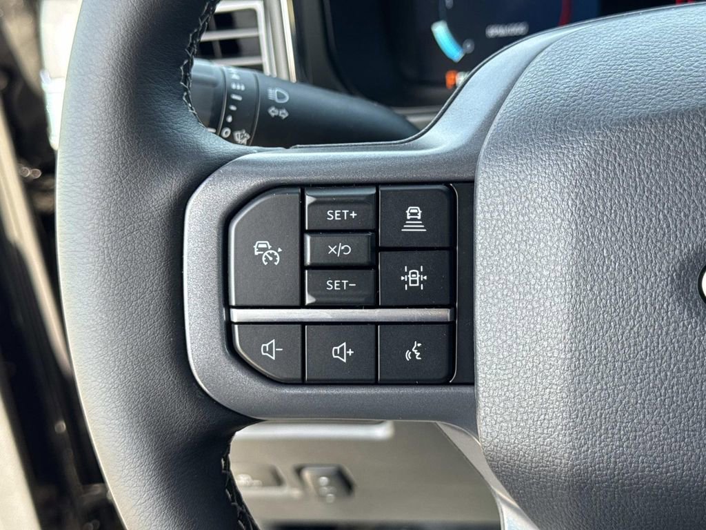 New 2025 Ford F350 Lariat w/ Lariat Ultimate Package image 9