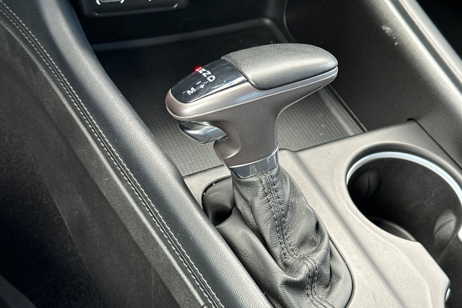 Used 2024 Dodge Durango SXT AWD/4WD image 24