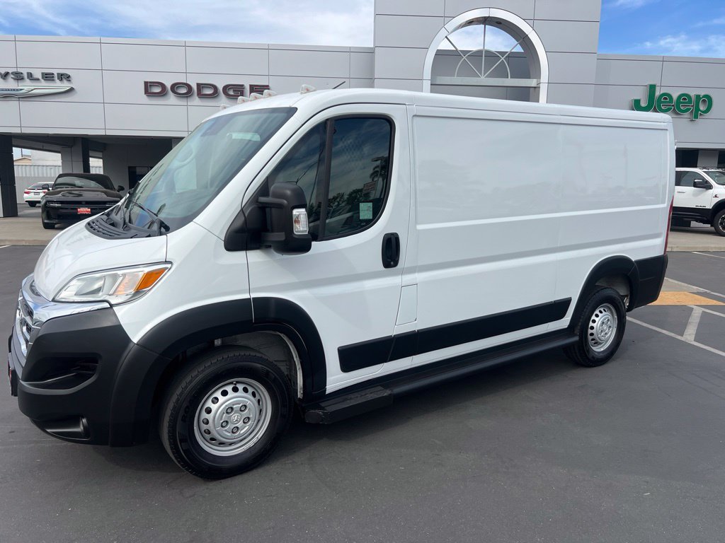 Used 2025 RAM ProMaster 2500 w/ U-Haul Equipment Group FWD image 1
