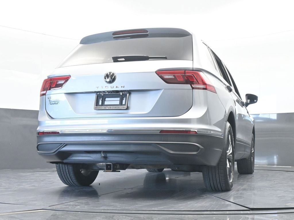 Used 2023 Volkswagen Tiguan SE image 60