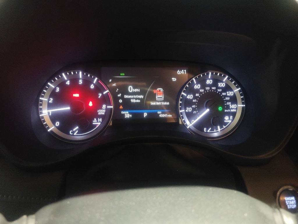 Used 2023 Toyota Highlander L image 8