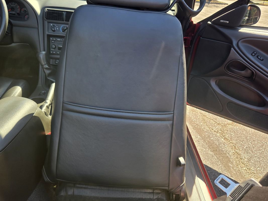 Used 2001 Ford Mustang GT image 34