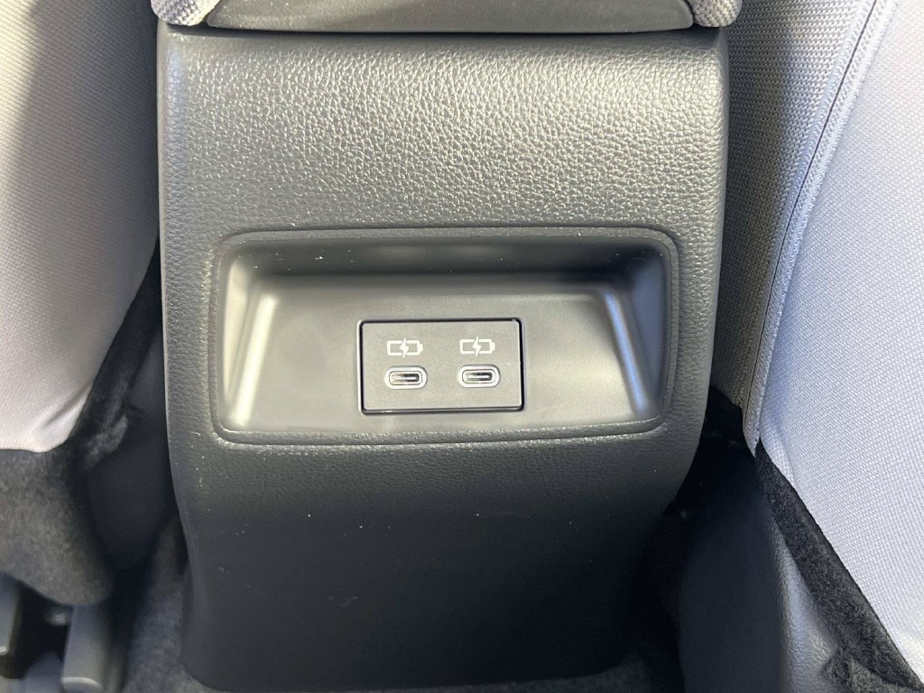 New 2027 Toyota Corolla LE FWD image 18