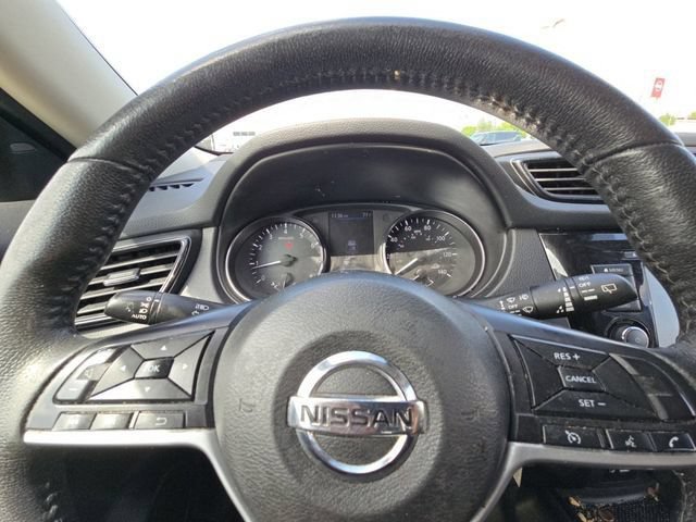 Used 2019 Nissan Rogue S w/ Special Edition Package FWD image 25