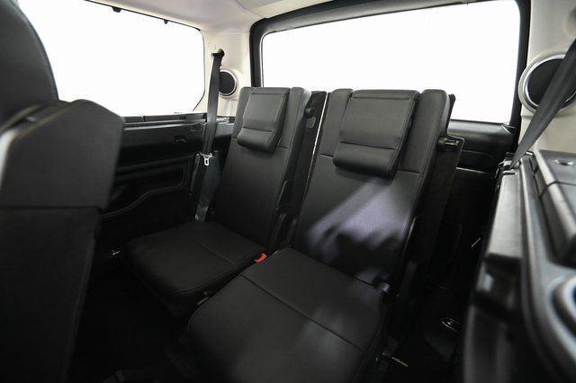 Used 2016 Land Rover LR4 HSE Silver Edition image 10