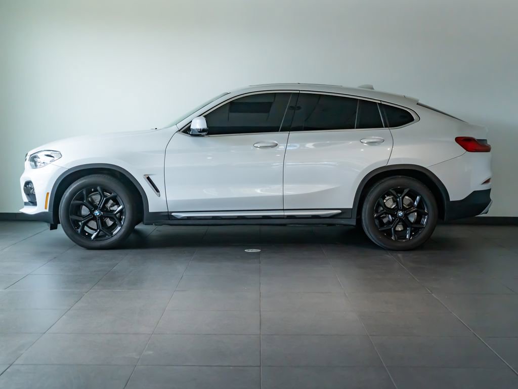 Used 2021 BMW X4 xDrive30i w/ Premium Package 3 image 2