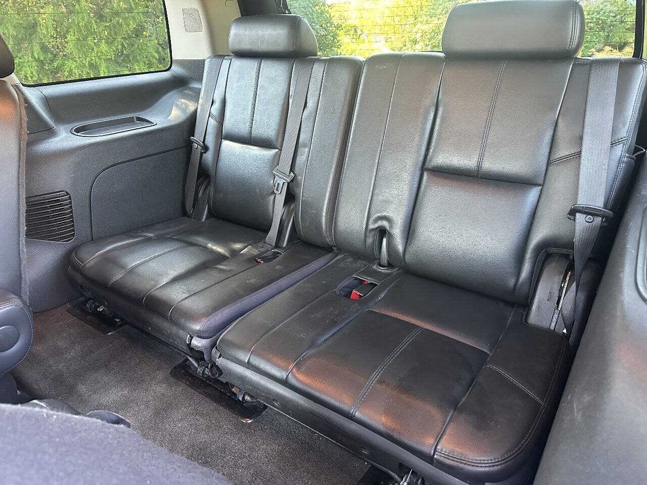 Used 2014 GMC Yukon SLT AWD/4WD image 14