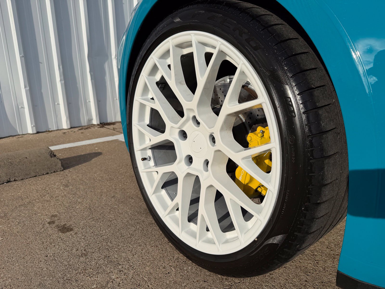 Used 2021 Porsche 911 Carrera RWD image 40