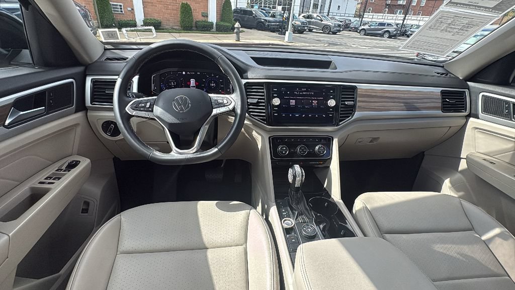 Used 2022 Volkswagen Atlas SEL AWD/4WD image 24