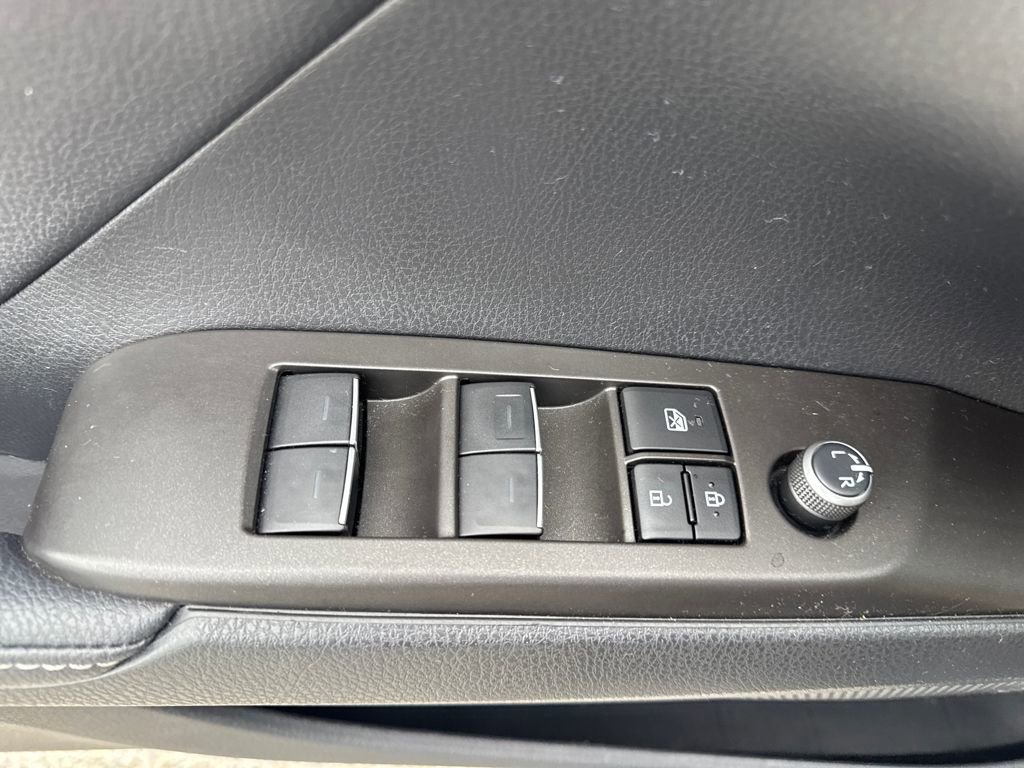 Used 2023 Toyota Camry XSE image 20