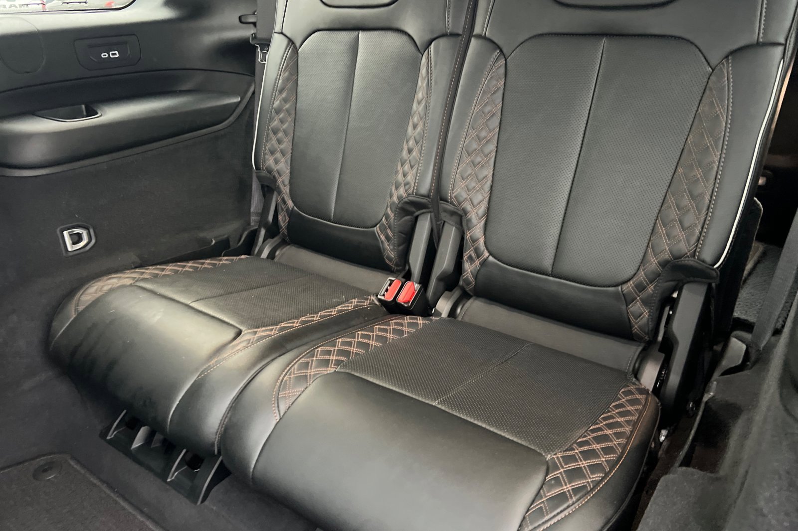 Used 2024 Jeep Grand Cherokee L Summit image 16