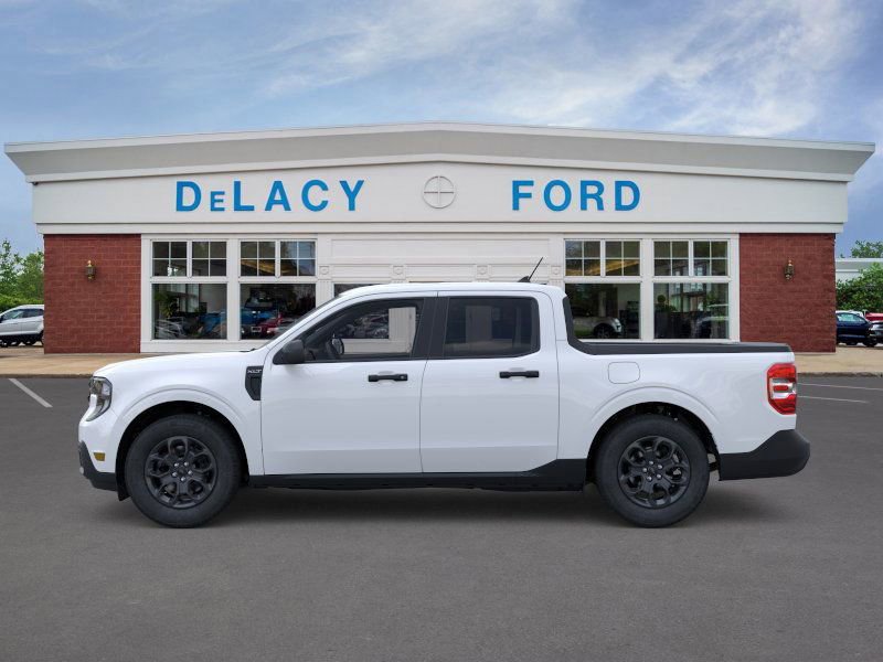 New 2026 Ford Maverick XLT image 3