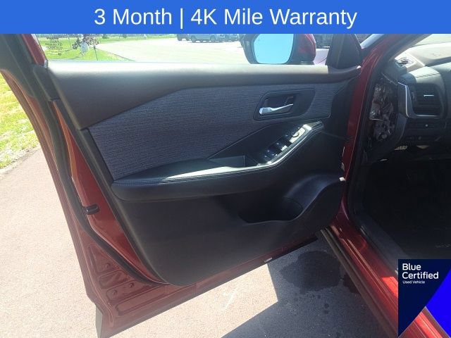 Used 2023 Nissan Rogue SV FWD image 22