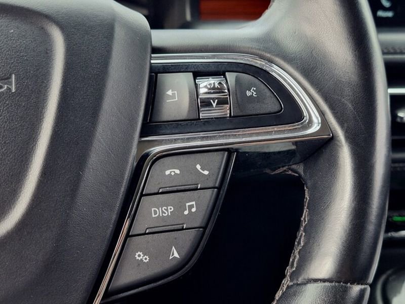 Used 2023 Lincoln Nautilus Reserve w/ Luxury Package image 31