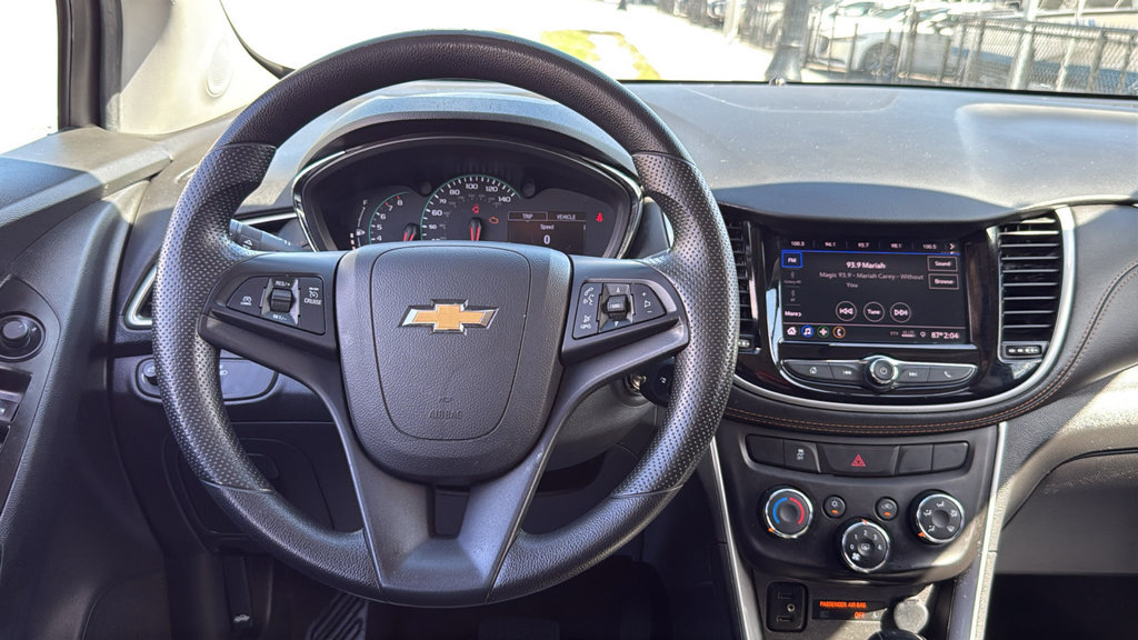 Used 2020 Chevrolet Trax LS w/ Tint and Cruise Package FWD image 29
