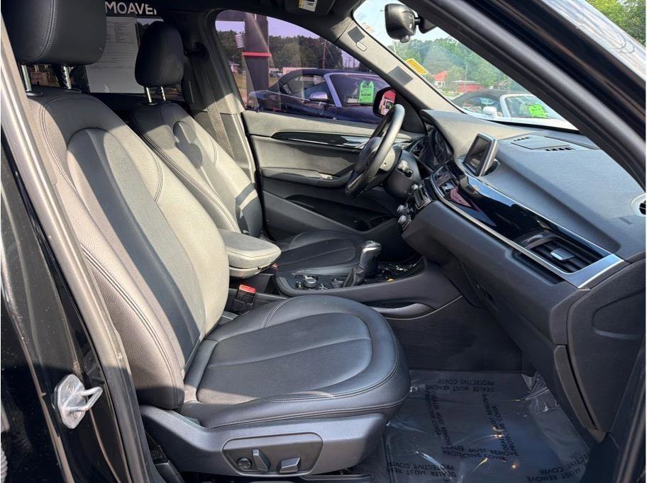 Used 2017 BMW X1 xDrive28i AWD/4WD image 13