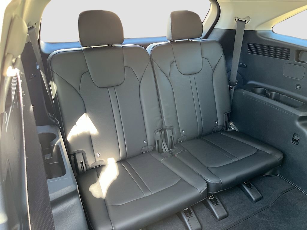 Certified 2025 Kia Sorento S AWD/4WD image 28