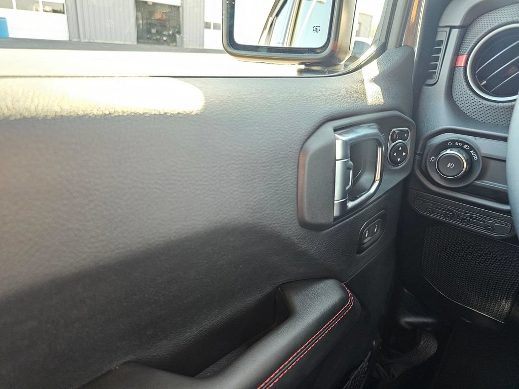 New 2025 Jeep Wrangler Unlimited Rubicon AWD/4WD image 27