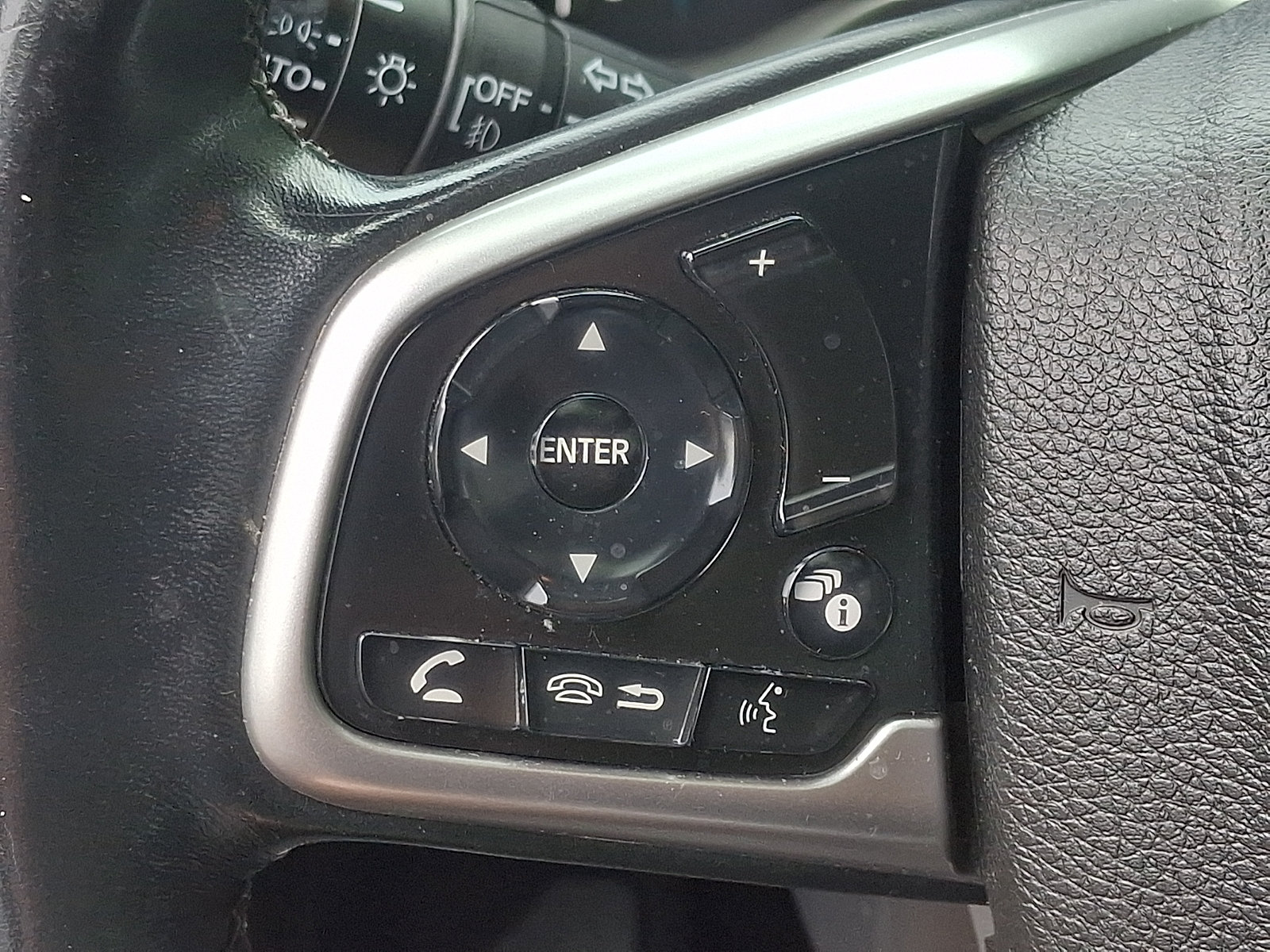 Used 2020 Honda Civic EX image 21