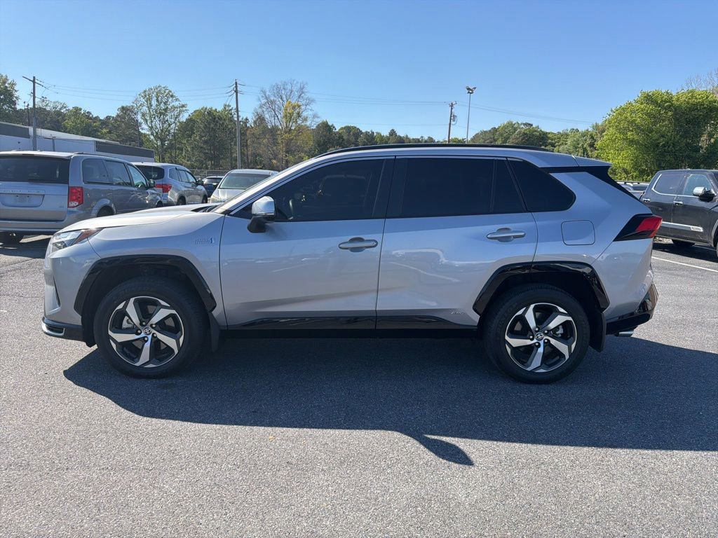 Used 2024 Toyota RAV4 SE w/ Weather & Moonroof Package AWD/4WD image 2