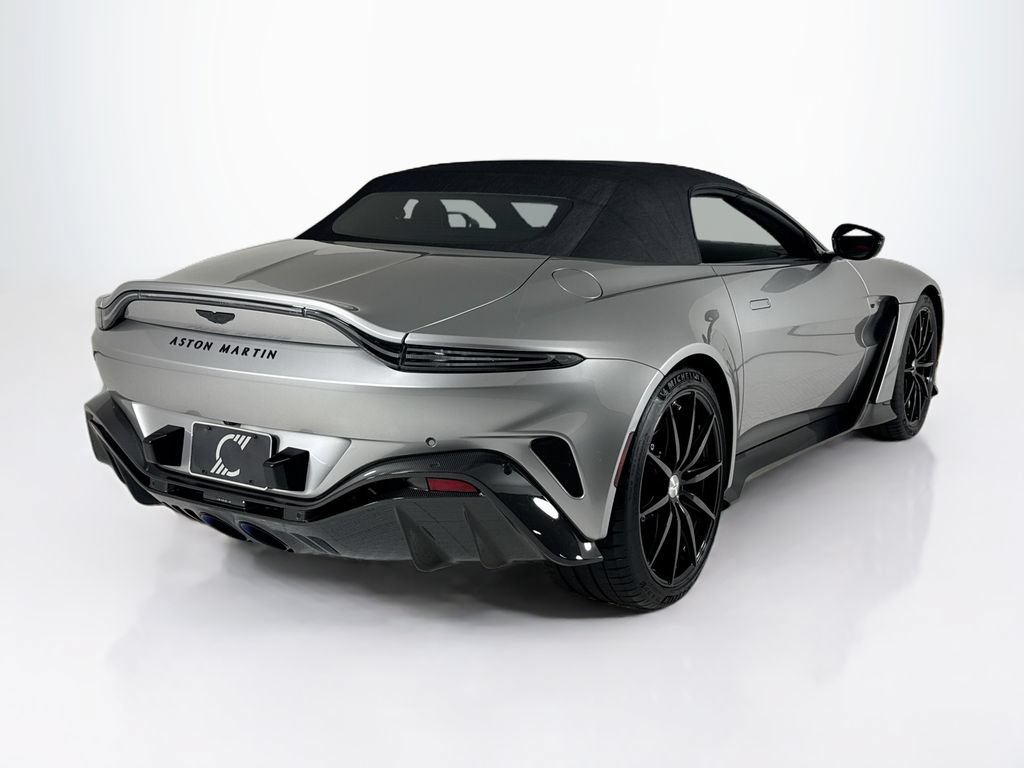 Used 2023 Aston Martin V12 Vantage Roadster RWD image 5