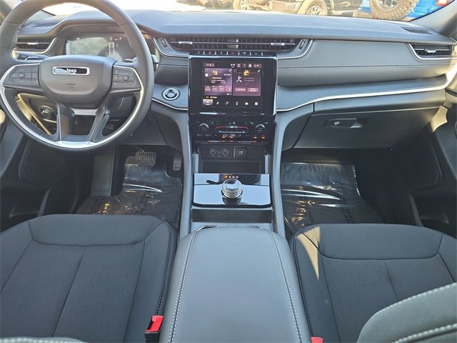 New 2025 Jeep Grand Cherokee Laredo X w/ Luxury Tech Group I image 10