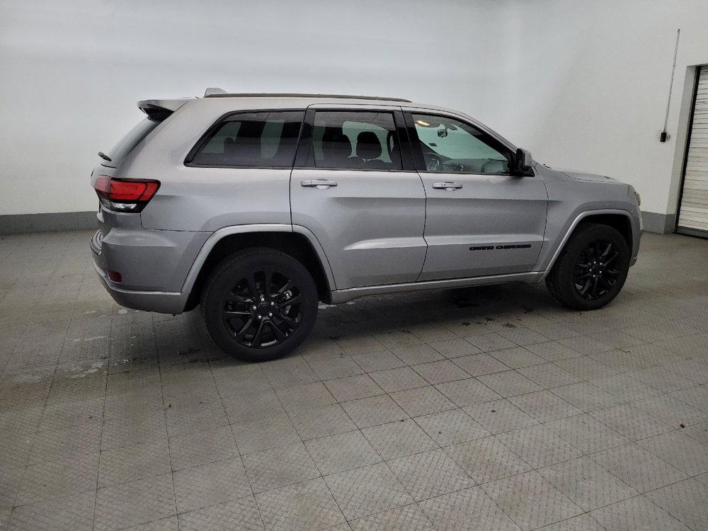 Used 2021 Jeep Grand Cherokee Laredo X image 10