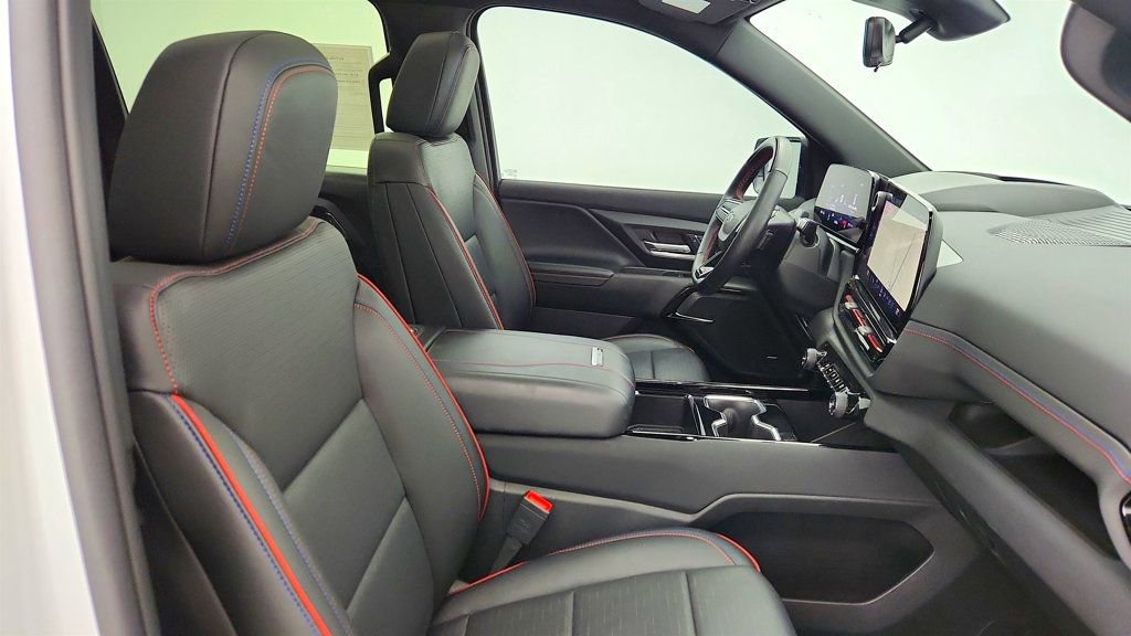 Used 2024 Chevrolet Silverado EV RST AWD/4WD image 25