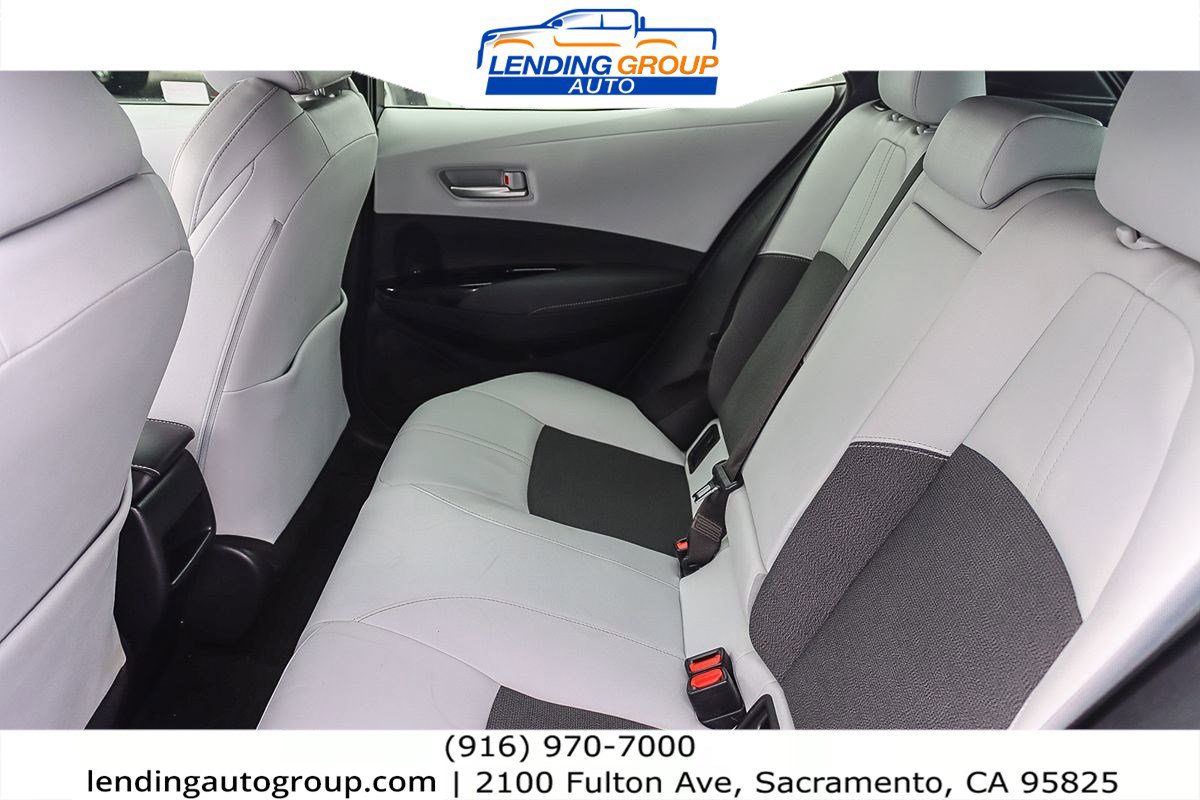 Used 2021 Toyota Corolla XSE image 17