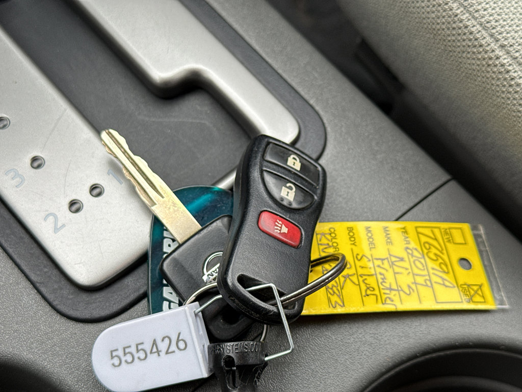 Used 2019 Nissan Frontier SV image 36