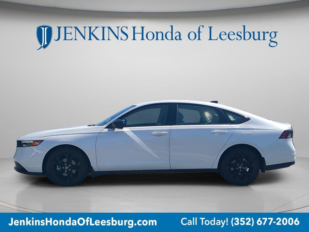Used 2025 Honda Accord SE image 7
