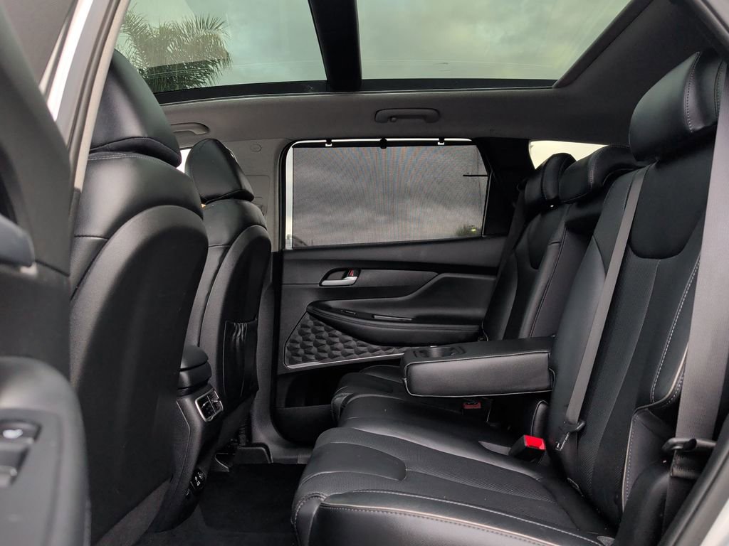 Used 2023 Hyundai Santa Fe Limited w/ Cargo Package FWD image 8