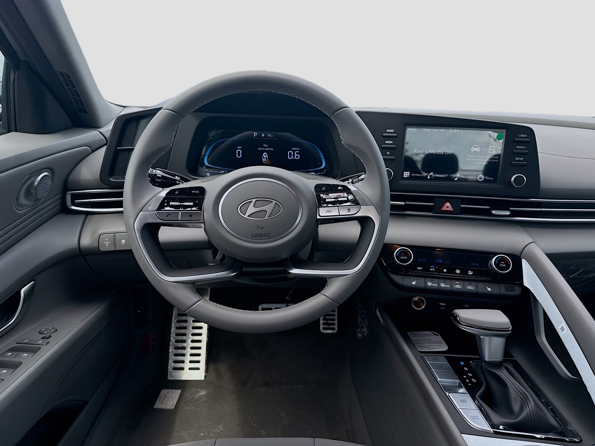 New 2026 Hyundai Elantra SEL Sport Premium FWD image 15